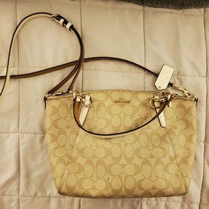 Coach White Sig. Leather Kelsey Crossbody F28989